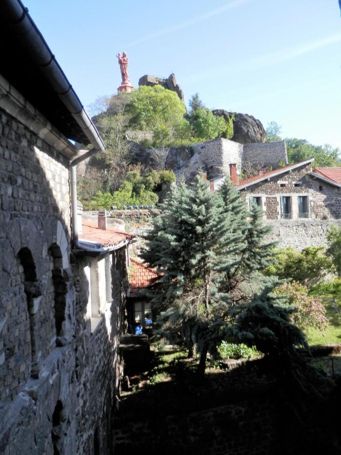 Chambres D'Hotes La Prevote - Ancien Couvent Contre La Cathedrale Le Puy-en-Velay 外观 照片